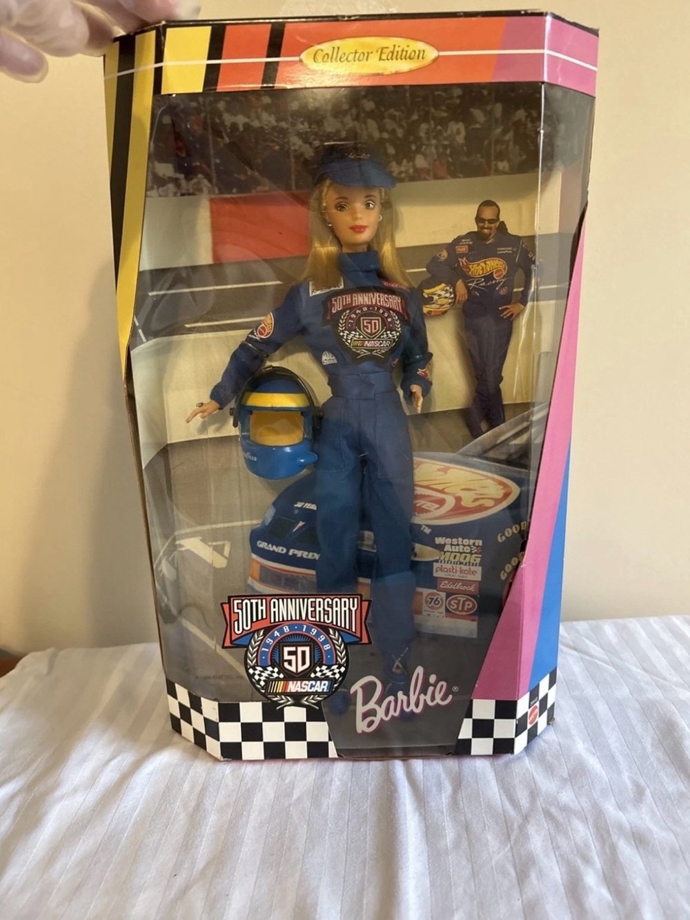 Barbie 1998 NASCAR 50th Anniversary Collectors Edition ~ Blonde #20442